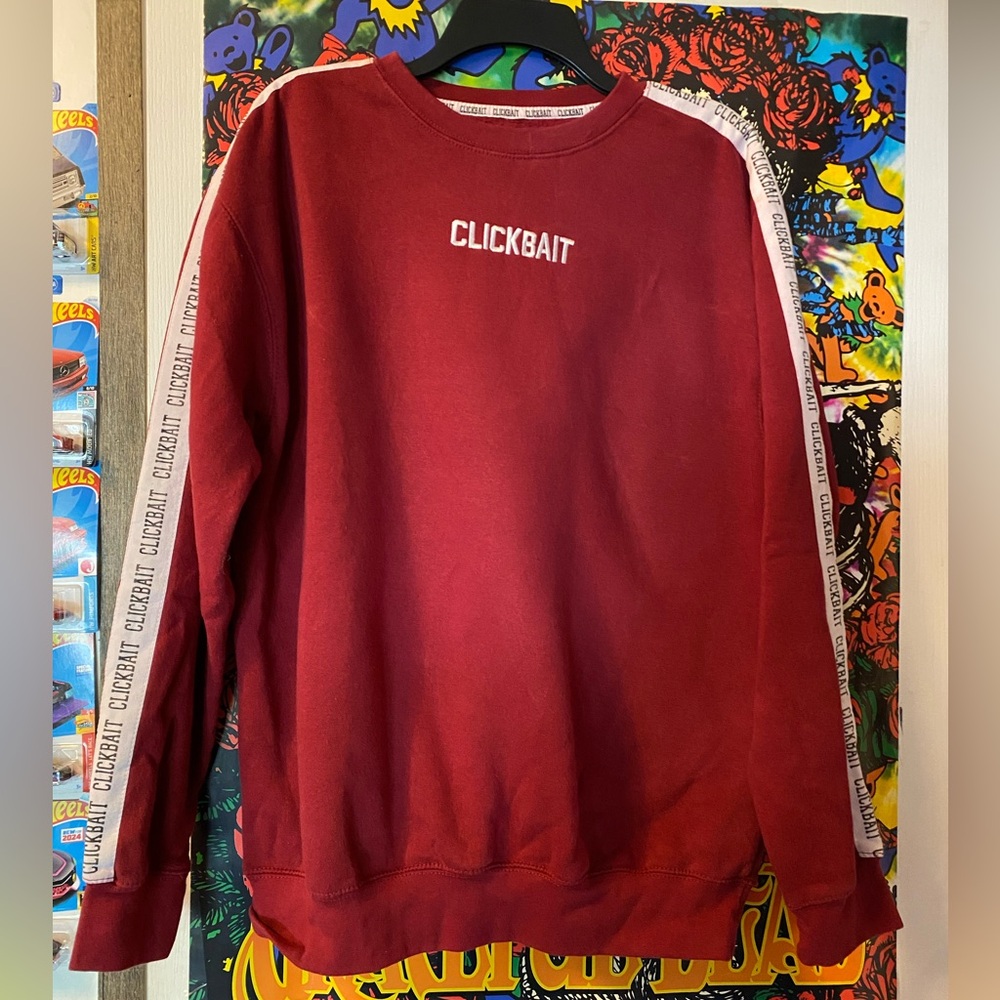 Clickbait crewneck